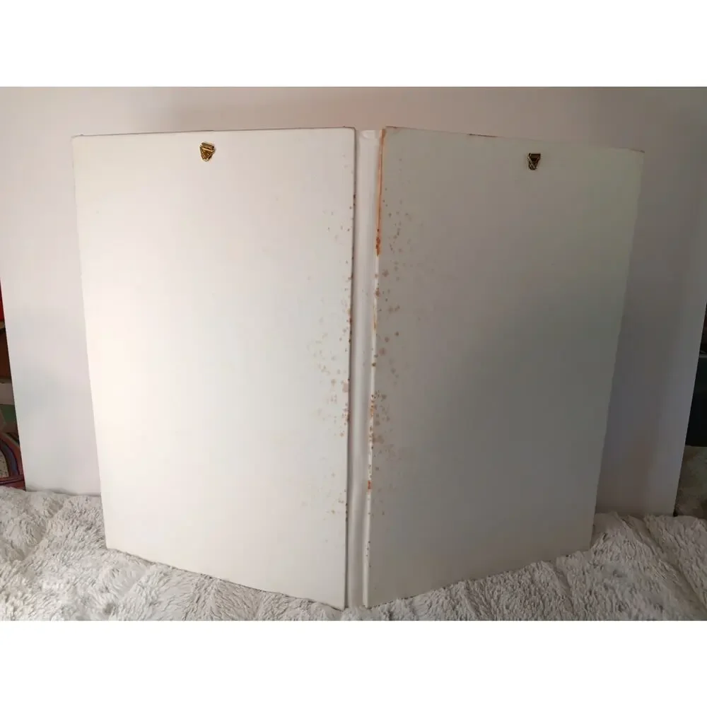 Avon Classic Gift Collection Memo Board, 2000